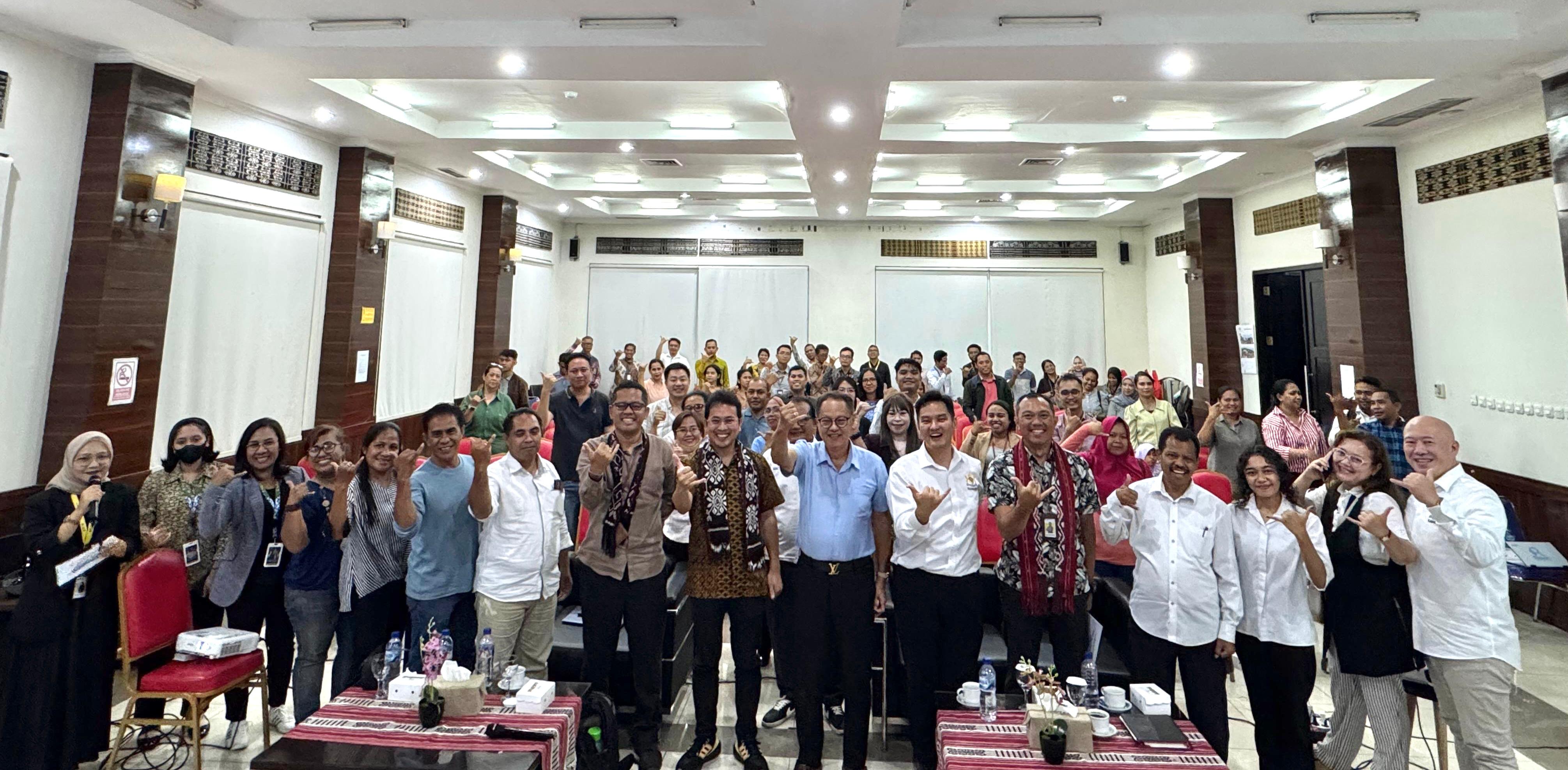 KPP Kupang Bersama Kadin NTT Sosialisasikan Coretax