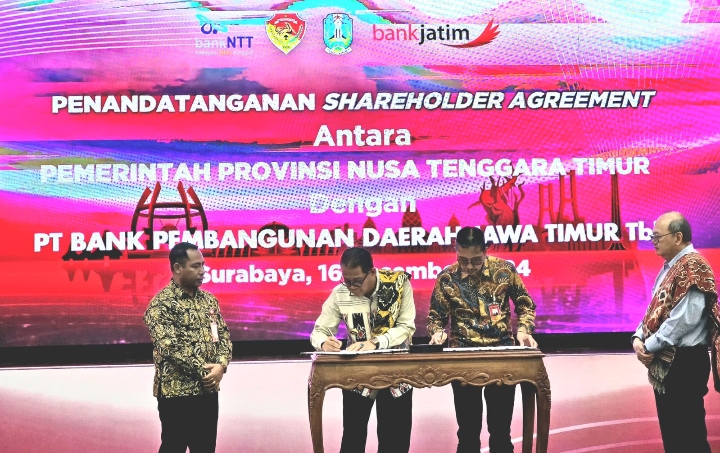 Bank Jatim dan Bank NTT Resmi Teken SHA Untuk Perkuat Kelompok Usaha Bank